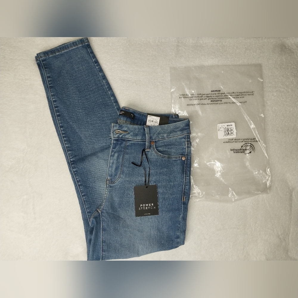 Simply Vera Wang Jeans Size 4